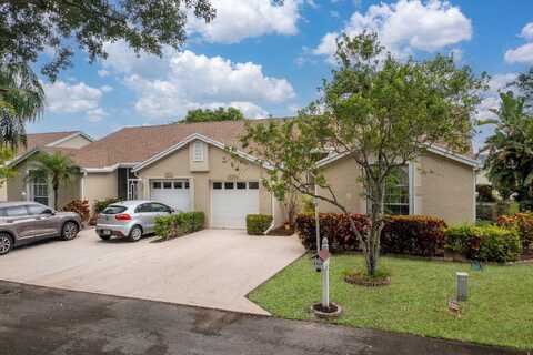 6209 Pond Tree Court, Greenacres, FL 33463