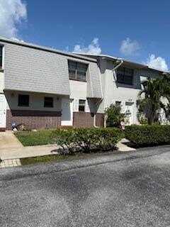 423 N Cypress Drive, Tequesta, FL 33469