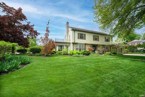 1327 E Wayne Street, South Bend, IN 46615