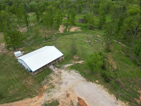 8065 Gourley Road, Mountain Grove, MO 65711