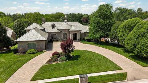 5245 S Stonehaven Drive, Springfield, MO 65809