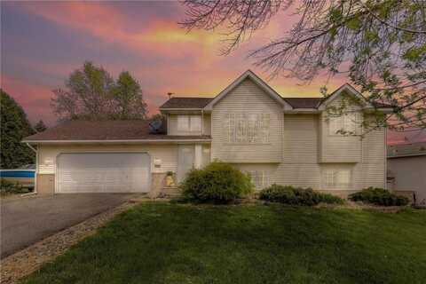 8710 Hillview Drive E, Saint Bonifacius, MN 55375