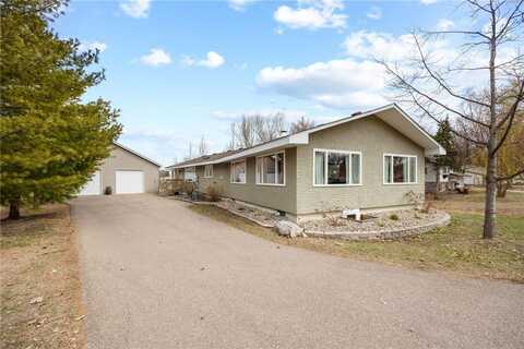 165 5th Avenue NW, Hutchinson, MN 55350