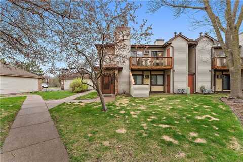 2071 Parkside Drive, Saint Paul, MN 55119