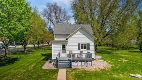 501 Central Avenue S, Mapleton, MN 56065