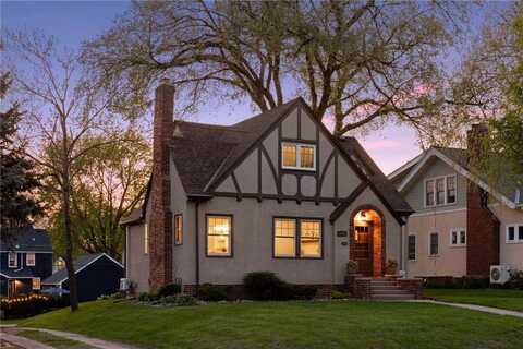 5540 Pillsbury Avenue S, Minneapolis, MN 55419