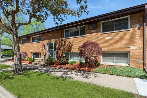 135 16th Avenue NE, Minneapolis, MN 55413