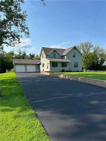 99 Crosstown Boulevard NE, Ham Lake, MN 55304
