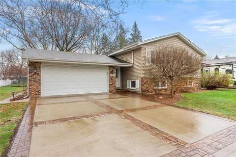 1137 Jackson Street S, Shakopee, MN 55379