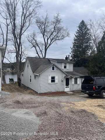 252 Baylor Road, Fleetville, PA 18420
