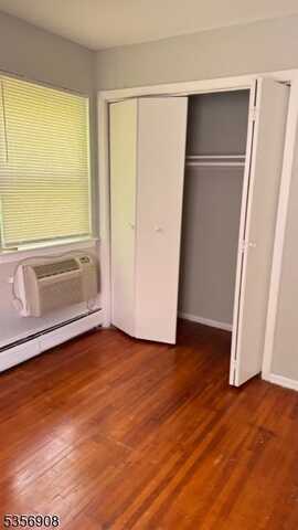 330 Franklin Ave, Rockaway Boro, NJ 07866