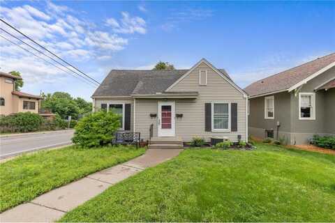 5001 Thomas Avenue S, Minneapolis, MN 55410
