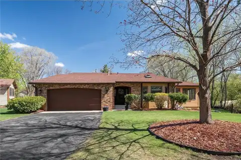 485 Mackubin Circle, Shoreview, MN 55126