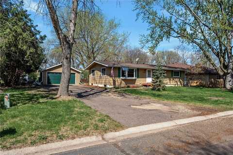 4241 Clark Circle, Vadnais Heights, MN 55127