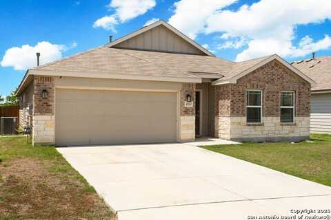 4243 W Vasquez Cir, Converse, TX 78109