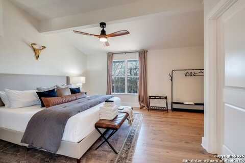 5a ROLLING ACRES ROAD, Boerne, TX 78006