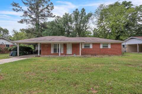 2307 Maple Dr, Starkville, MS 39759