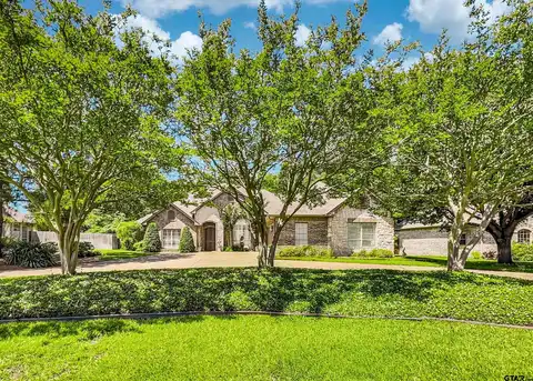2215 Firestone Cir, Tyler, TX 75703