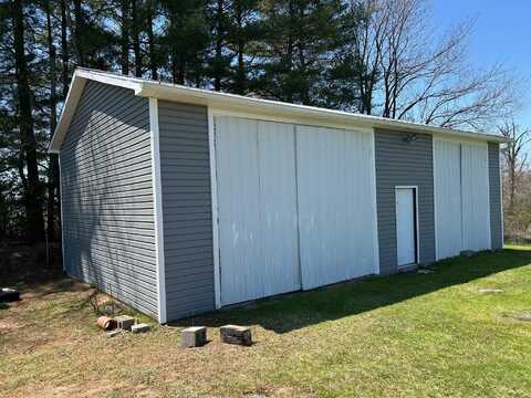 219 N. Seneca Trail, Frankford, WV 24938