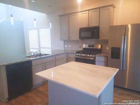 7510 Boxing Elm, San Antonio, TX 78244
