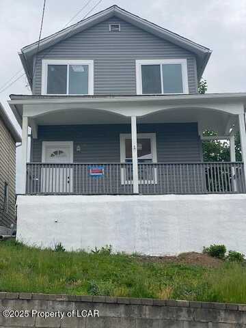 181 Hillside Avenue, Edwardsville, PA 18704