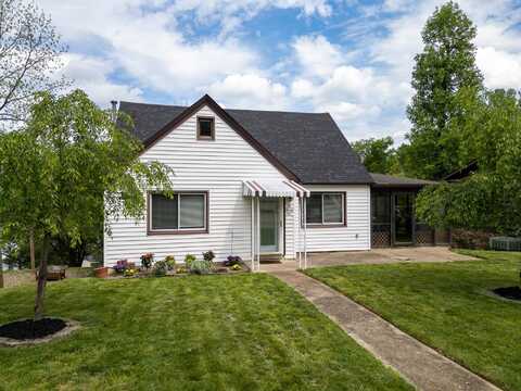 226 N Queens Court, Huntington, WV 25705
