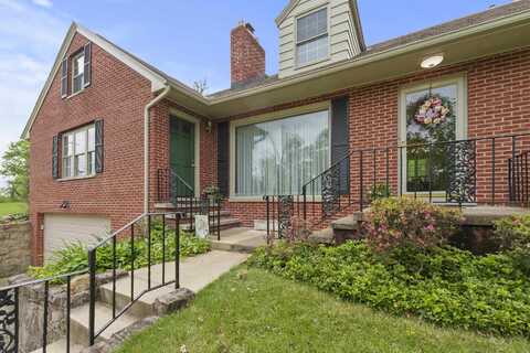 1873 McCoy Road, Huntington, WV 25701