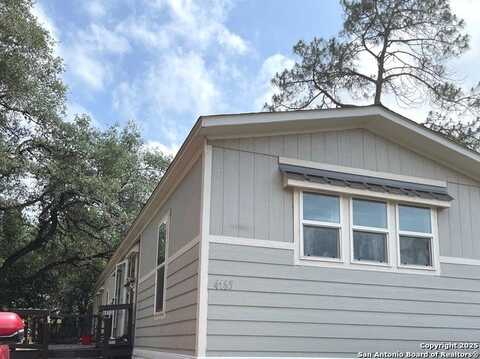 4165 kings Hill, Von Ormy, TX 78073
