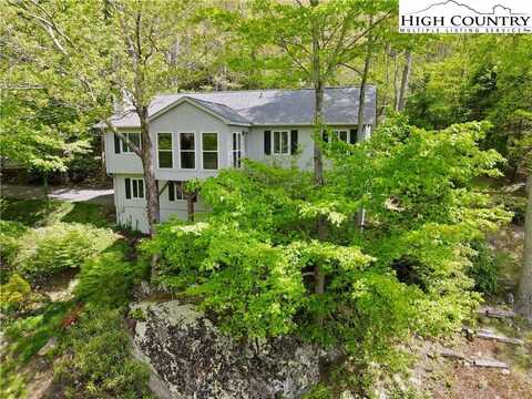 220 Woodwinds Lane, Seven Devils, NC 28604