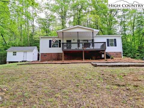 905 Lyons Road, Roaring Gap, NC 28668