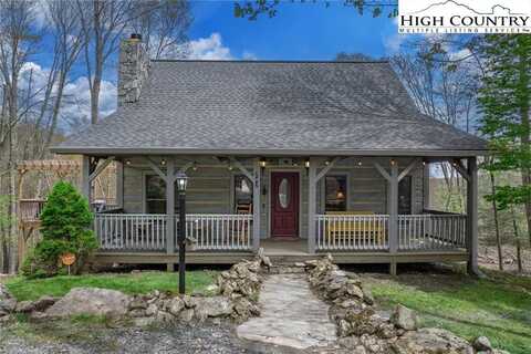 207 Lake Road, Beech Mountain, NC 28604