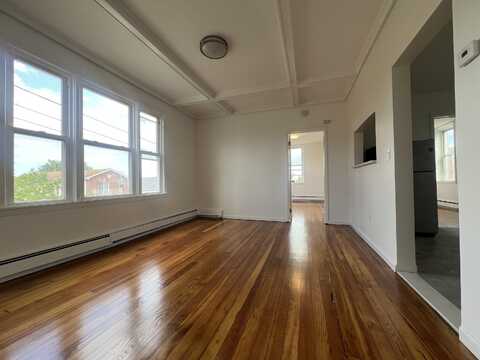 972 BROADWAY, Bayonne, NJ 07002