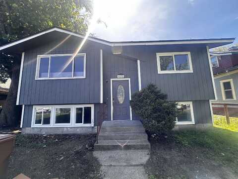 1832 E 4TH Ave, Spokane, WA 99202