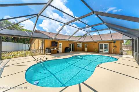 36 Mohican Way, Melbourne Beach, FL 32951