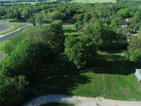 501 18th Street, Osawatomie, KS 66064