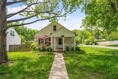 4515 W 62nd Terrace, Fairway, KS 66205
