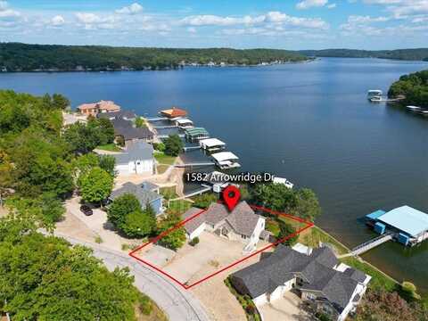 1582 Arrowridge Drive, Roach, MO 65787