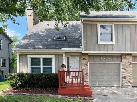 8832 Cottonwood Street, Lenexa, KS 66215