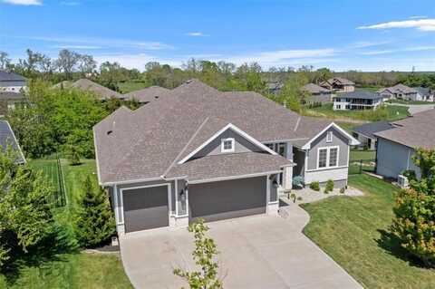 22622 W 87th Terrace, Lenexa, KS 66227