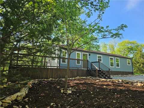 13 S Lakeside Circle, Linn Valley, KS 66040