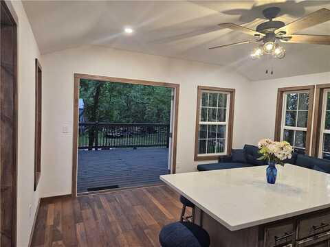 13 S Lakeside Circle, Linn Valley, KS 66040
