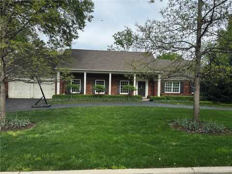 9905 Cherokee Lane, Leawood, KS 66206