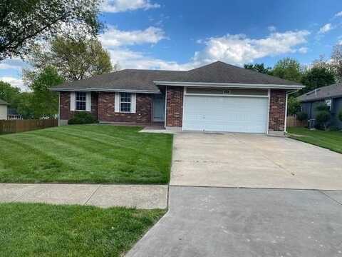 3885 SW Harbor Drive, Lees Summit, MO 64082