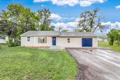 921 E 10th St, Newton, KS 67114