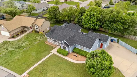 213 N Poston Rd, Rose Hill, KS 67133