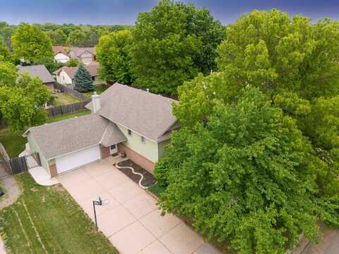 1450 N Judith St, Wichita, KS 67212