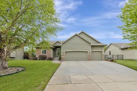2528 N Fieldstone St, Andover, KS 67002