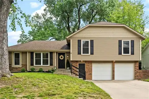 1014 SE 6TH Street, Lees Summit, MO 64063