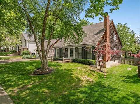 11631 Kenwood Avenue, Kansas City, MO 64131
