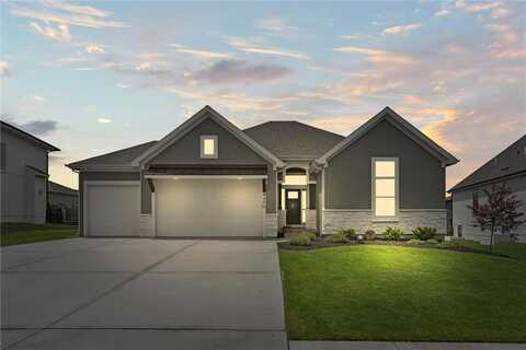 9272 Barth Road, Lenexa, KS 66227